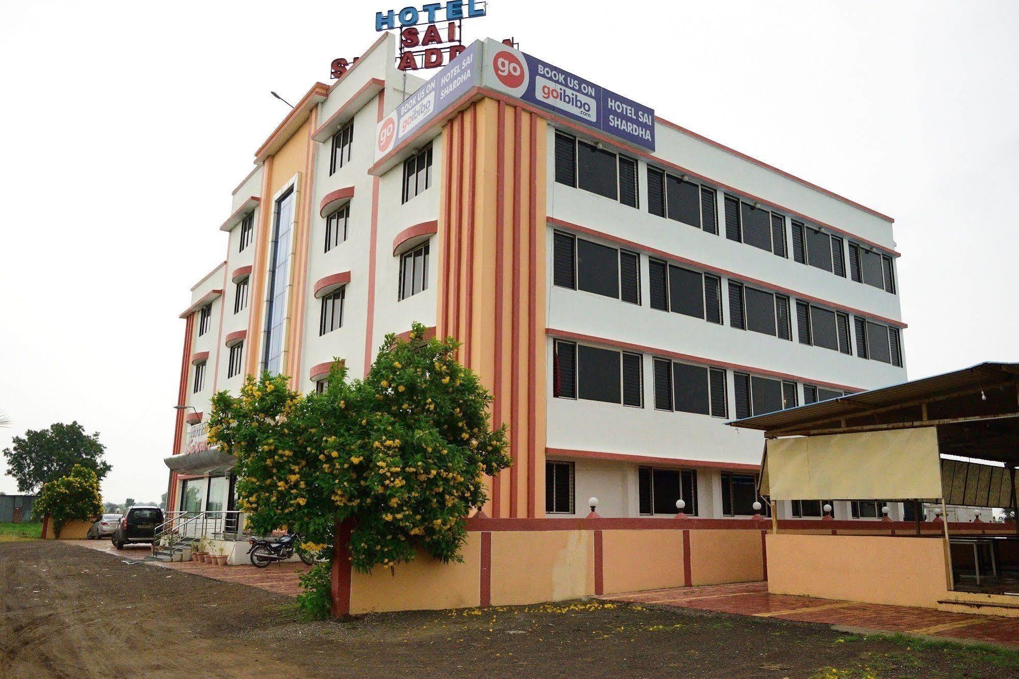 Hotel Sai Shraddha Shirdi Esterno foto